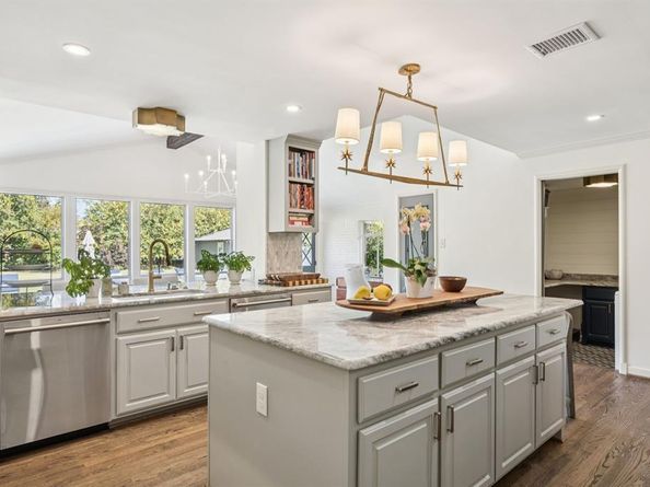 4549  Walnut Hill Lane , Dallas Texas 75229