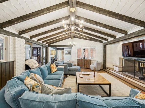 4549  Walnut Hill Lane , Dallas Texas 75229