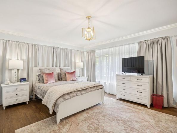 4549  Walnut Hill Lane , Dallas Texas 75229