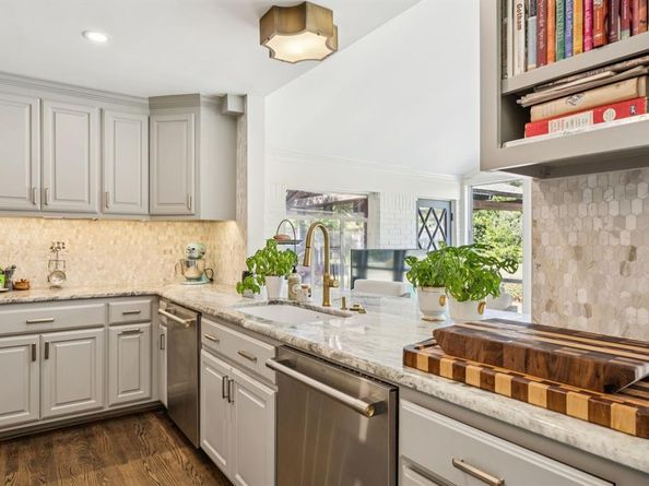 4549  Walnut Hill Lane , Dallas Texas 75229