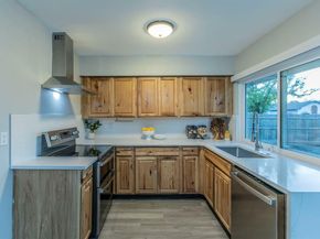 525  Birchwood Drive , Garland Texas 75043