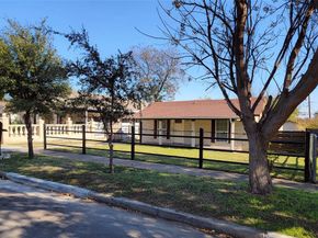 2004  Prairie Avenue , Fort Worth Texas 76164