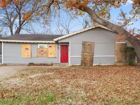 725  Emberwood Drive , Dallas Texas 75232