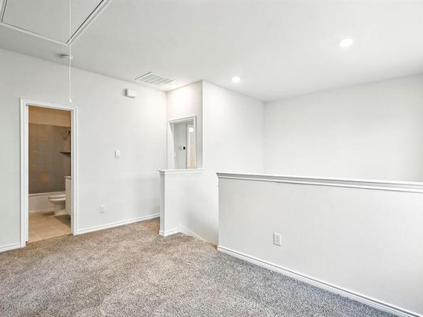 3421  Bar Claims Street , Aubrey Texas 76227