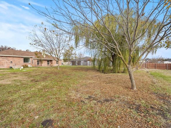 106  Margaret Street , Fate Texas 75189