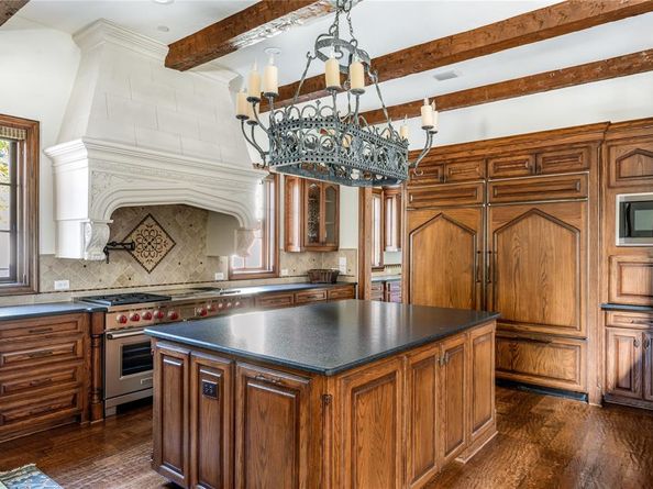 5928  Glendora Avenue , Dallas Texas 75230