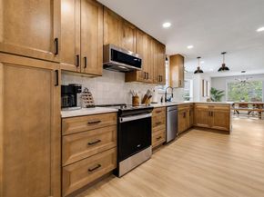 2409  Pebblebrook Court , Grand Prairie Texas 75050