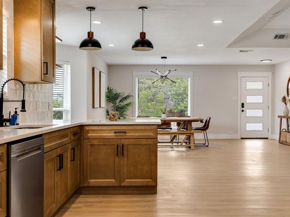 2409  Pebblebrook Court , Grand Prairie Texas 75050