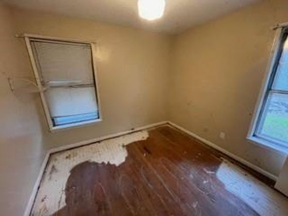 1909  Lee  , Mesquite Texas 75149