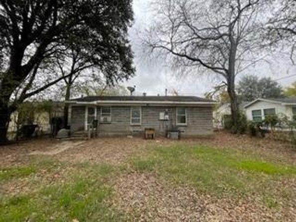 1909  Lee  , Mesquite Texas 75149