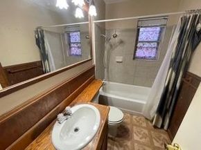 1909  Lee  , Mesquite Texas 75149