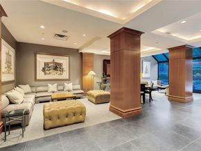 3030  Mckinney Avenue  1006, Dallas Texas 75204