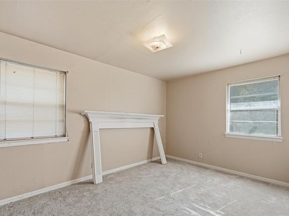 206 W Ridgewood Drive , Garland Texas 75041