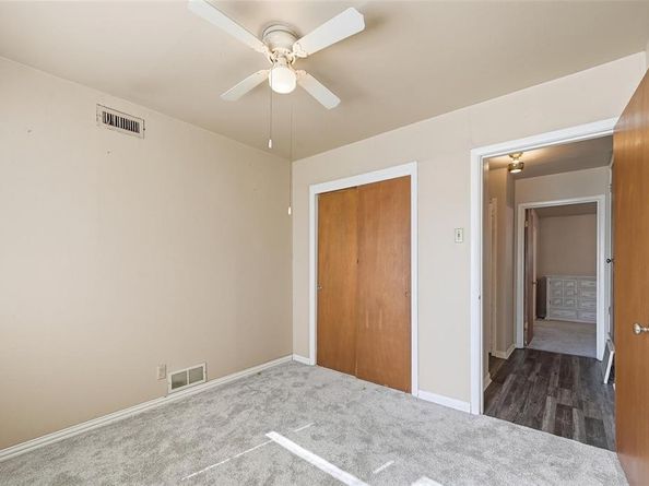 206 W Ridgewood Drive , Garland Texas 75041