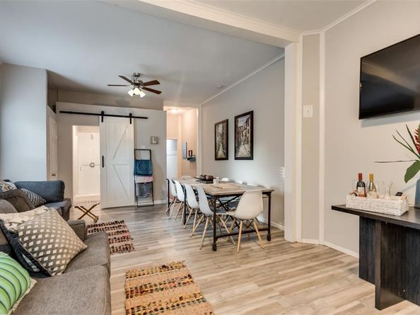 237 W Brooklyn Avenue , Dallas Texas 75208