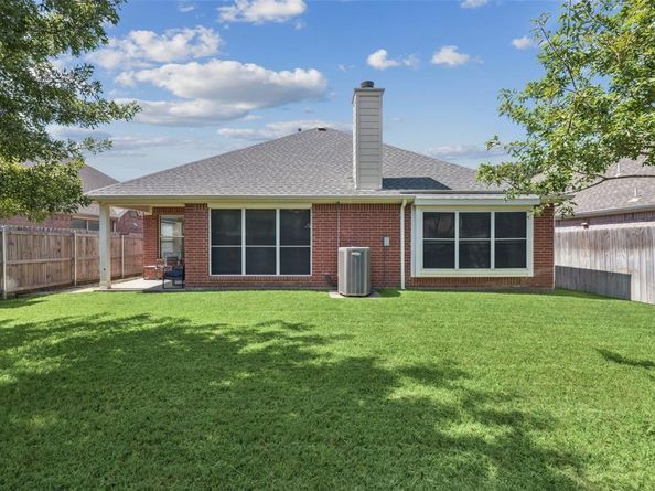 3010  Honey Locust Drive , Euless Texas 76039