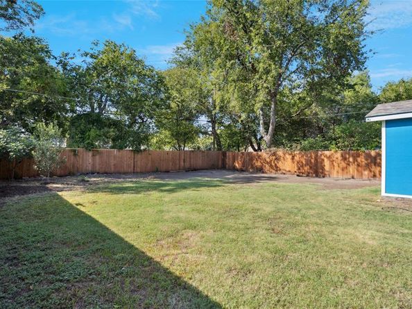 1304 E Lovers Lane , Arlington Texas 76010