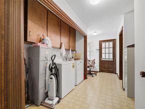 1204  Greenbriar Lane , Arlington Texas 76013