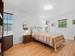 1204  Greenbriar Lane , Arlington Texas 76013