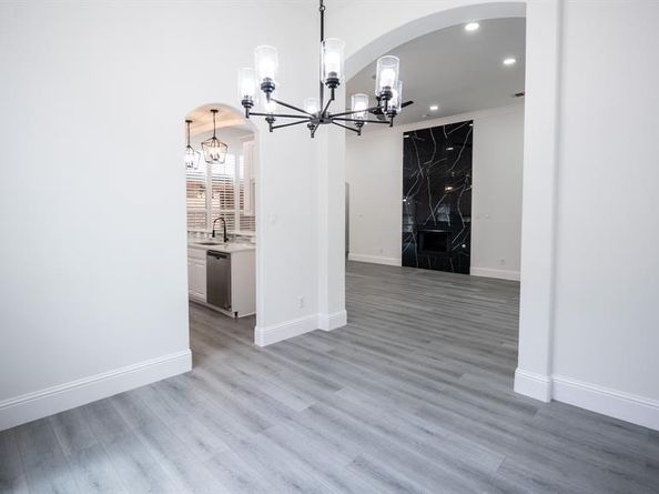 1810  Winterberry Trail , Garland Texas 75040