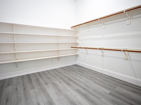 1810  Winterberry Trail , Garland Texas 75040