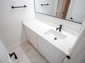 1810  Winterberry Trail , Garland Texas 75040