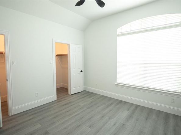 1810  Winterberry Trail , Garland Texas 75040