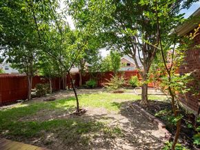 1810  Winterberry Trail , Garland Texas 75040