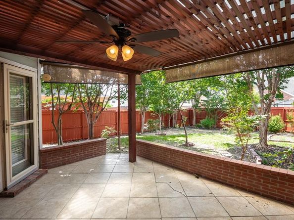 1810  Winterberry Trail , Garland Texas 75040