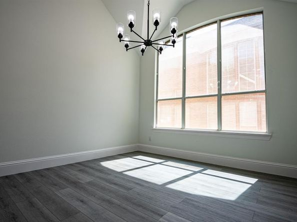 1810  Winterberry Trail , Garland Texas 75040