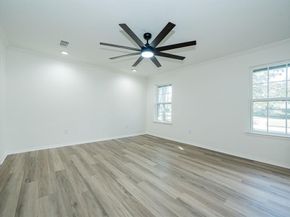 2811  Burlwood Drive , Dalworthington Gardens Texas 76016