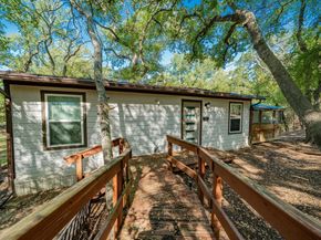 2811  Burlwood Drive , Dalworthington Gardens Texas 76016