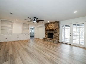 2811  Burlwood Drive , Dalworthington Gardens Texas 76016