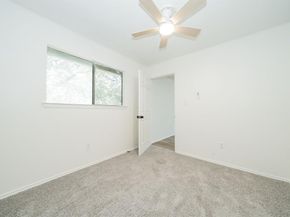 2811  Burlwood Drive , Dalworthington Gardens Texas 76016