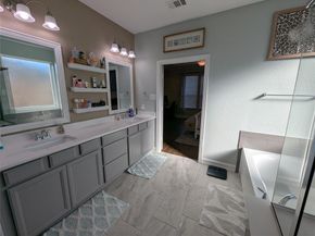 2209  Old Pecos Trail , Fort Worth Texas 76131