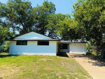 1902  Dorothy Drive 