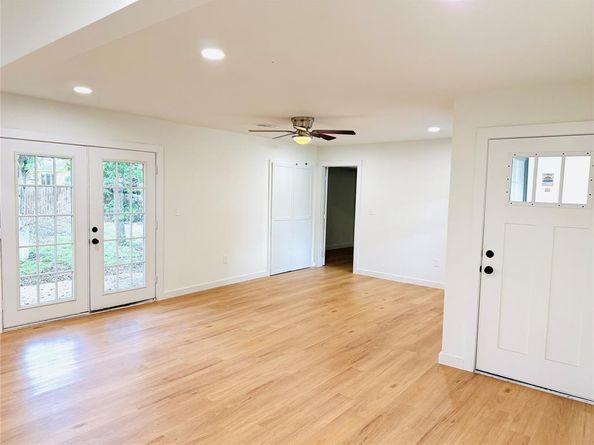 1902  Dorothy Drive , Grand Prairie Texas 75051