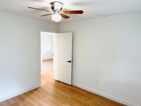 1902  Dorothy Drive , Grand Prairie Texas 75051