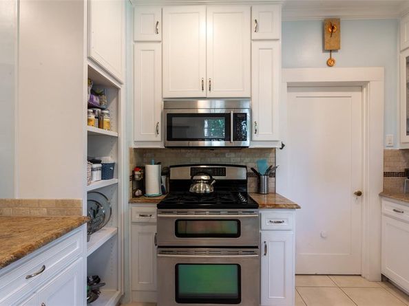1204  Virginia Place , Fort Worth Texas 76107