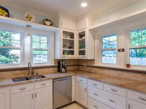 1204  Virginia Place , Fort Worth Texas 76107