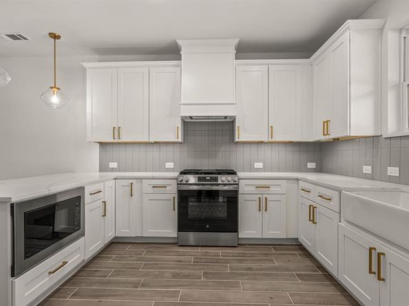 5849  Lyle Street , Westworth Village Texas 76114