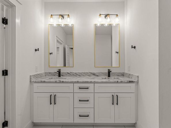 5849  Lyle Street , Westworth Village Texas 76114