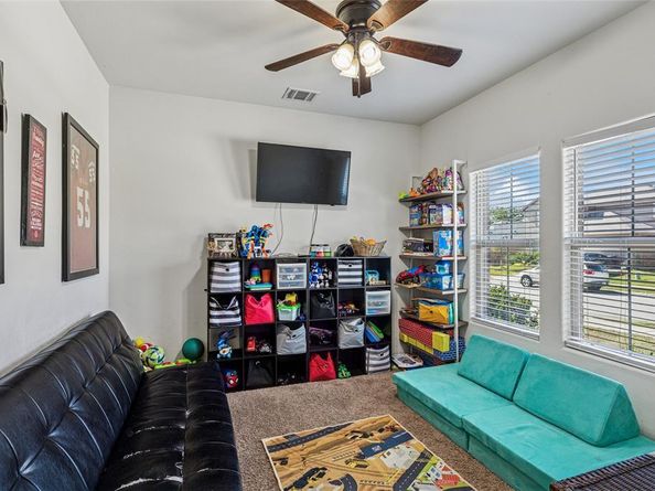 705  Buzzard Lake Trail , Fort Worth Texas 76120