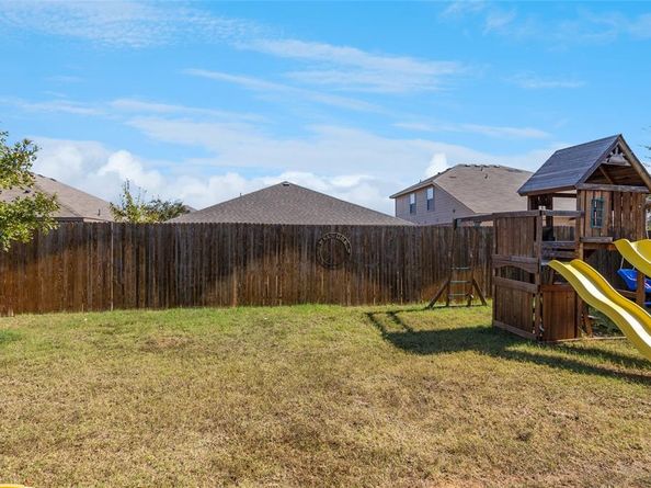 705  Buzzard Lake Trail , Fort Worth Texas 76120