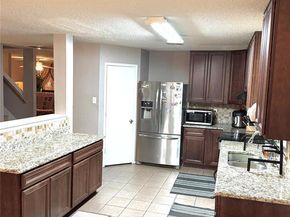 611  Pondview Drive , Cedar Hill Texas 75104