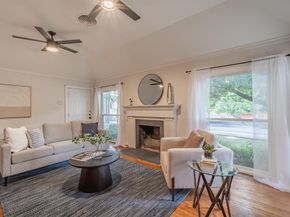 626 N Hampton Road , Dallas Texas 75208