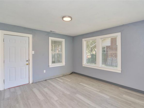 3238  Kinmore Street , Dallas Texas 75223