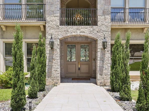 6065  Dilbeck Lane , Dallas Texas 75240