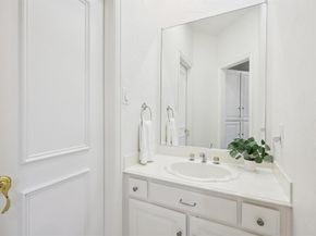 6065  Dilbeck Lane , Dallas Texas 75240