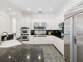 6065  Dilbeck Lane , Dallas Texas 75240